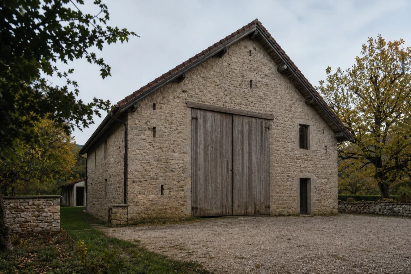 Transformation d’une grange — secteur Annecy - Avant 1